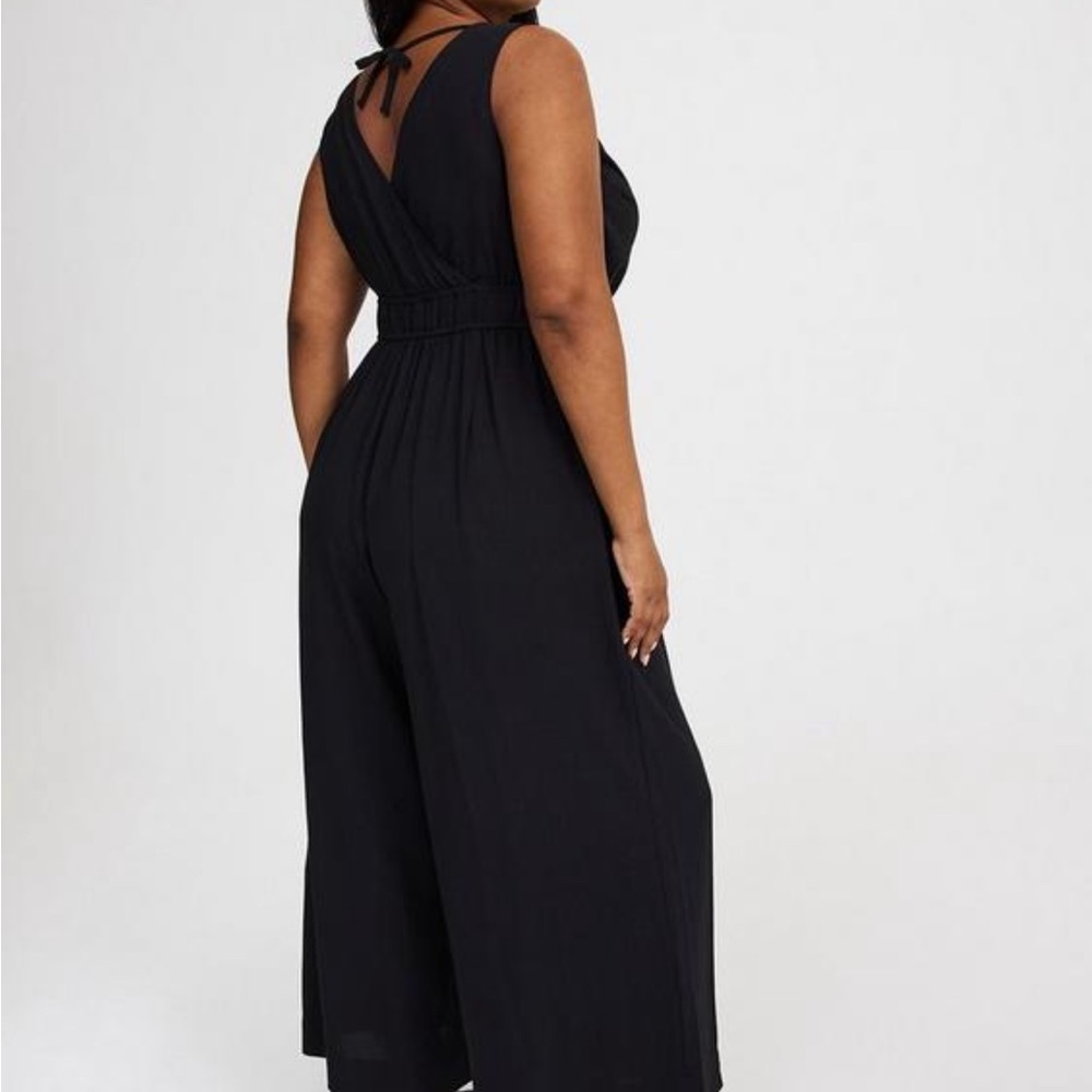 Torrid Black V-Neck Jumpsuit with Wide-Leg Palazzo Pants - Picture 3 of 6